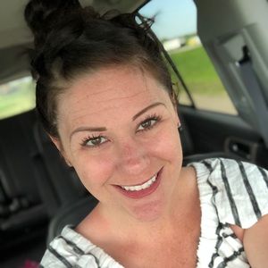 Meet your Posher, Melissa